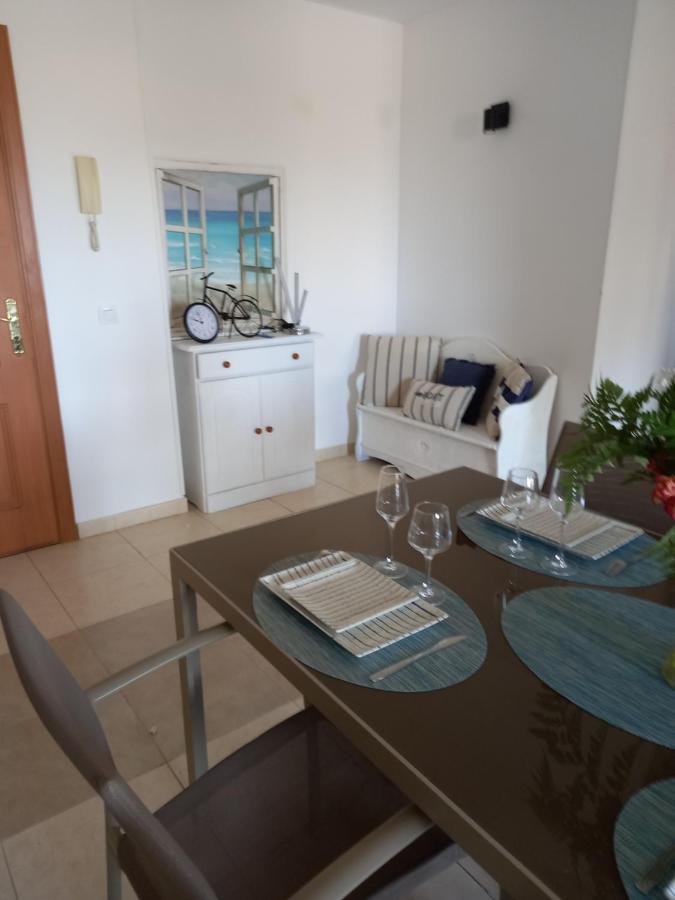 Bienvenue Appart Lumineux Avec Ascenseur Et Vue Sur La Mer Corralejo Exterior foto